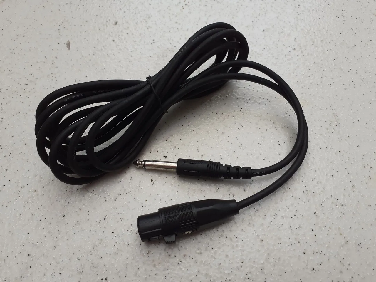 Cabo P10 para XLR Macho 3 Pinos - Para Microfone