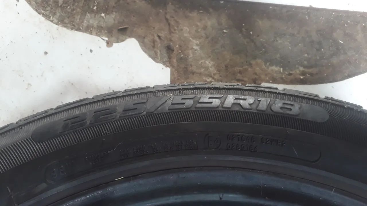 Pneus 225 55 R18  - Foto 2