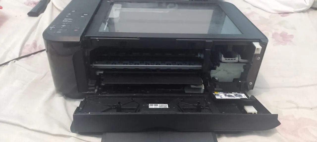 Impressora Multifuncional Canon Pixma MG3610 Preto Wi-Fi - Foto 4