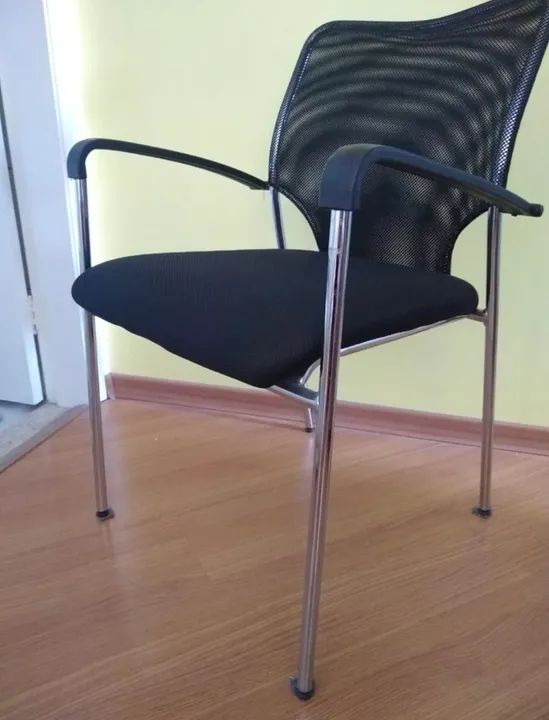 Cadeira de Escritório Mesh Preta - Moderna e Confortável
