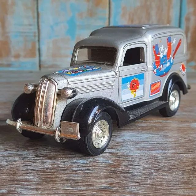 Miniatura Chevrolet Atl 1/24