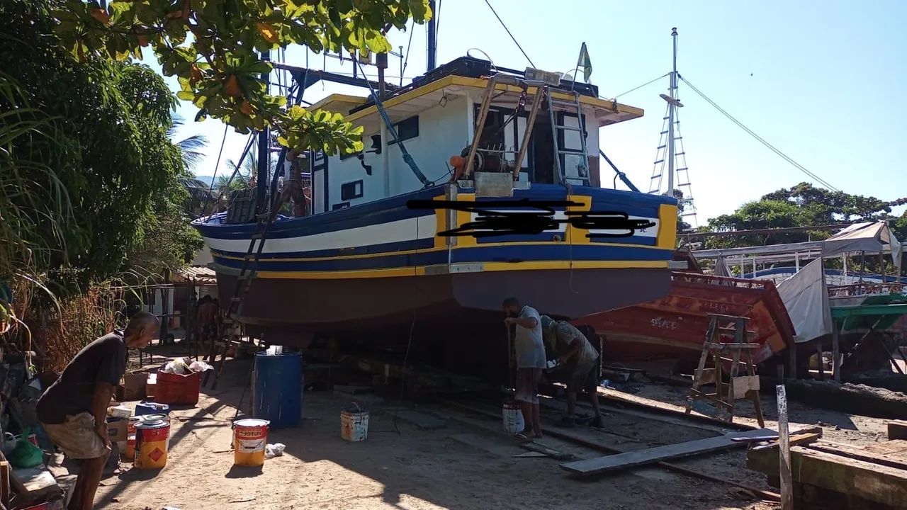 Barco de arrasto de camarão ( galhudo) - Foto 6