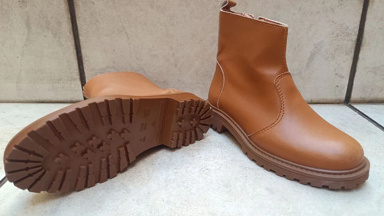 Bota Infantil tamanho 27 - Foto 3