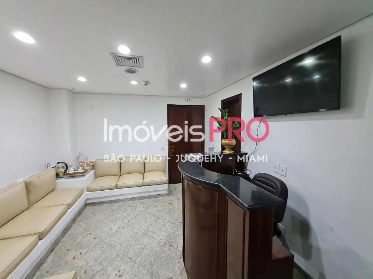 Conjunto comercial mobiliado em ponto nobre em Moema! - Foto 2