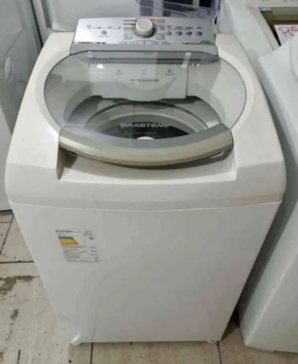 Máquina de Lavar Roupa Brastemp 11kg voltagem 220 5 meses de garantia