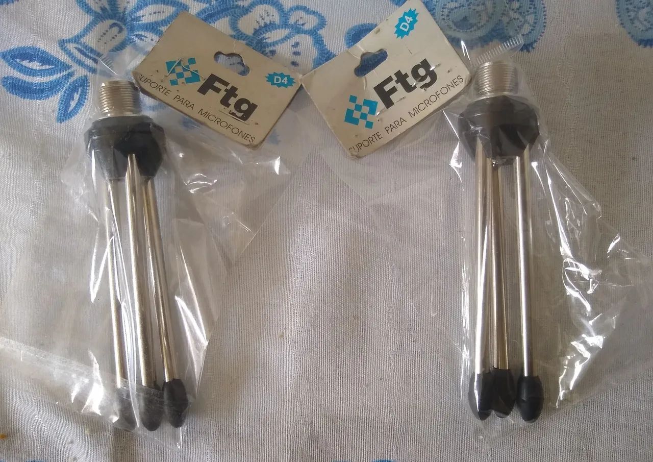 Suporte para Microfone FTG - Novo 2 peças.
