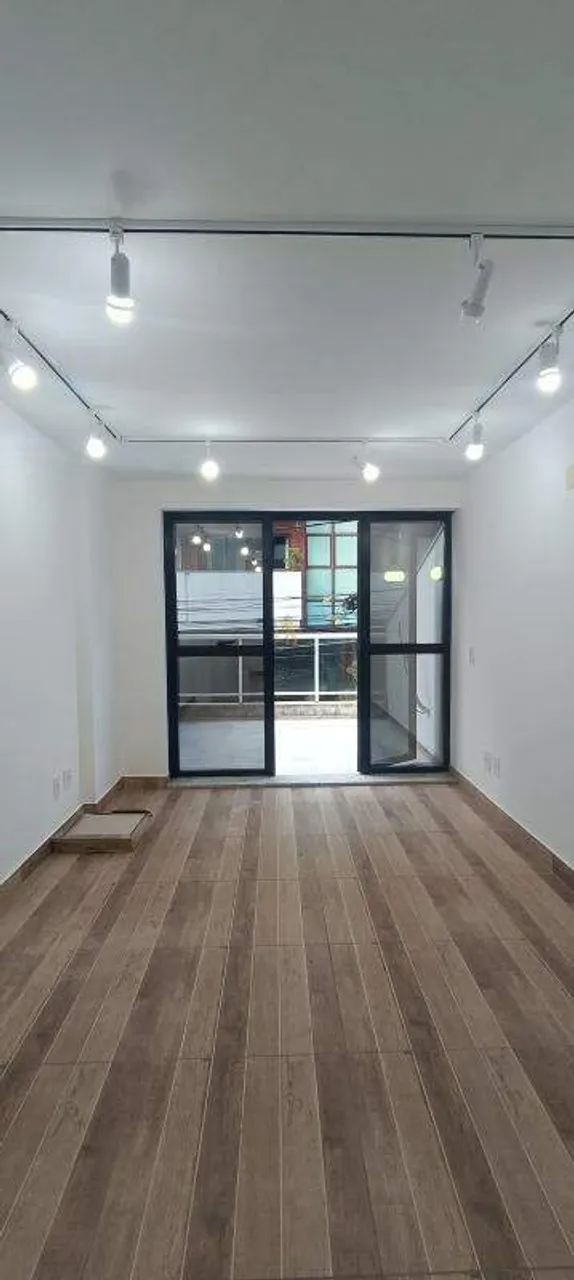 Sala Comercial Exclusiva no Coração de Teresópolis  Bairro Várzea