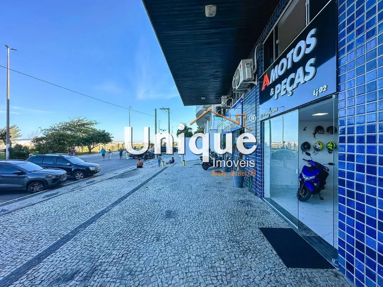 Loja comercial c/ apartamento vista mar, todo planejado, à venda!