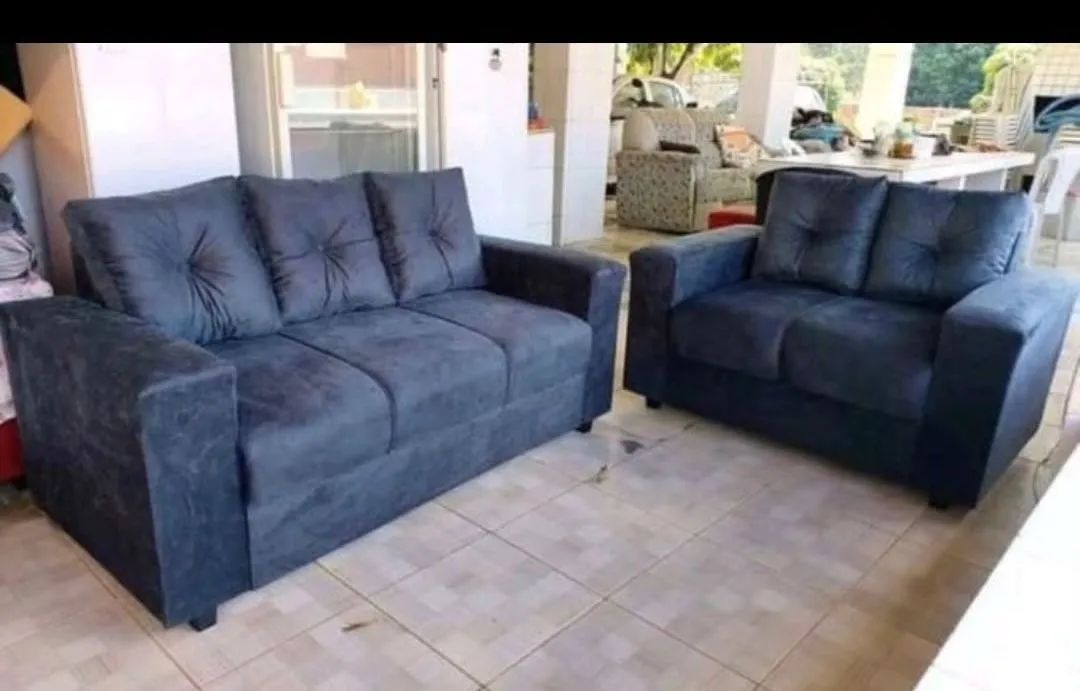 Conjunto de sofá com almofadas 