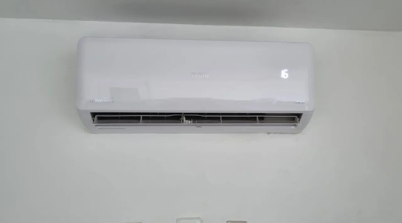 Ar Condicionado Split Elgin Inverter 12000 BTUs