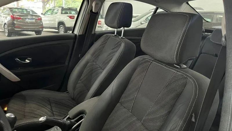 RENAULT FLUENCE 2.0 DYNAMIQUE 16V FLEX 4P MANUAL 2012 - Foto 5