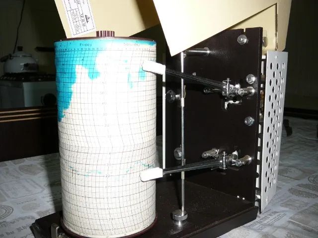 Termo higrômetro (umidade e temperatura) TZ L8 TD (Made in Poland) - Foto 3