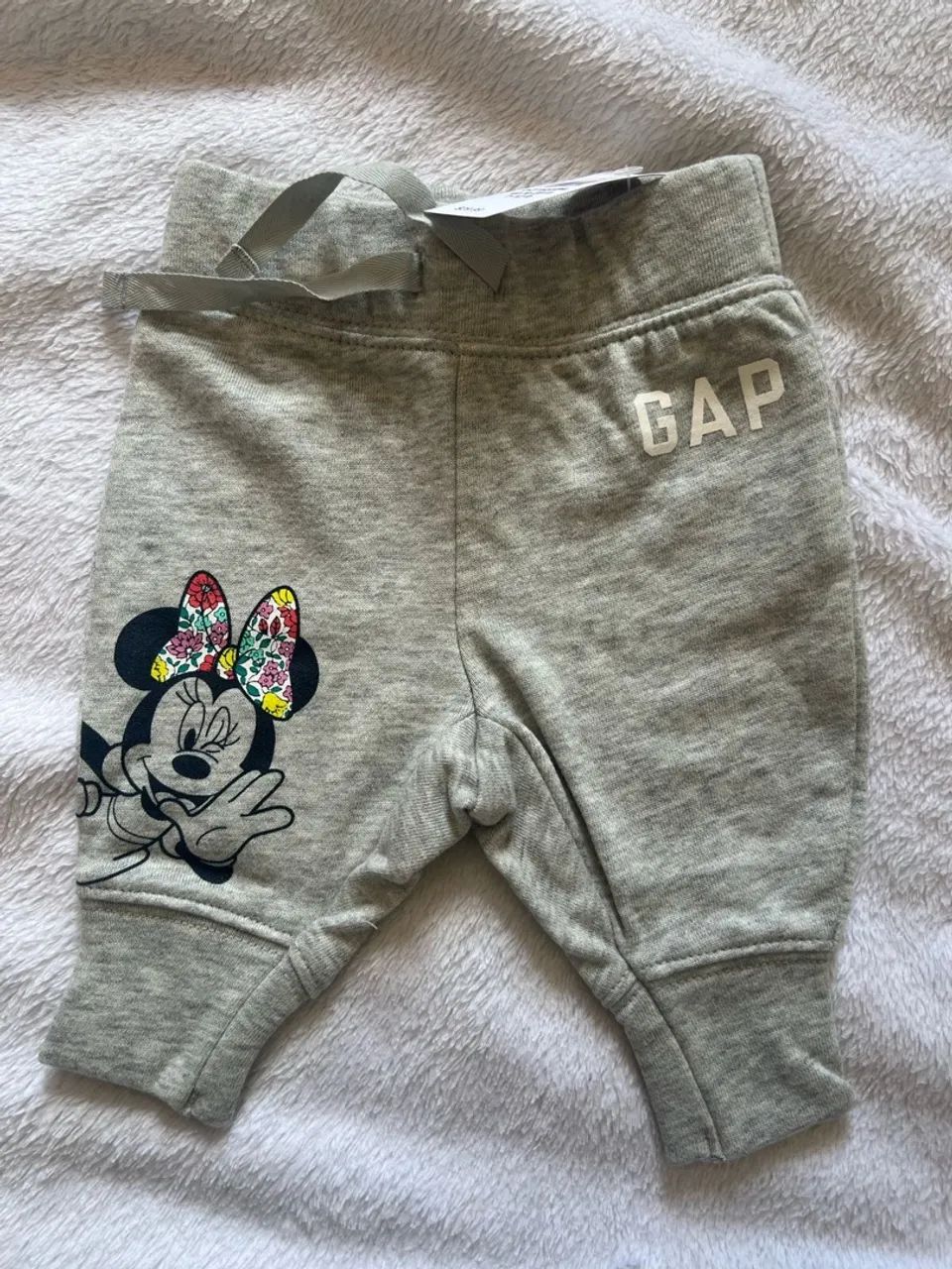 Calça moletom GAP 0-3 meses - Foto 2