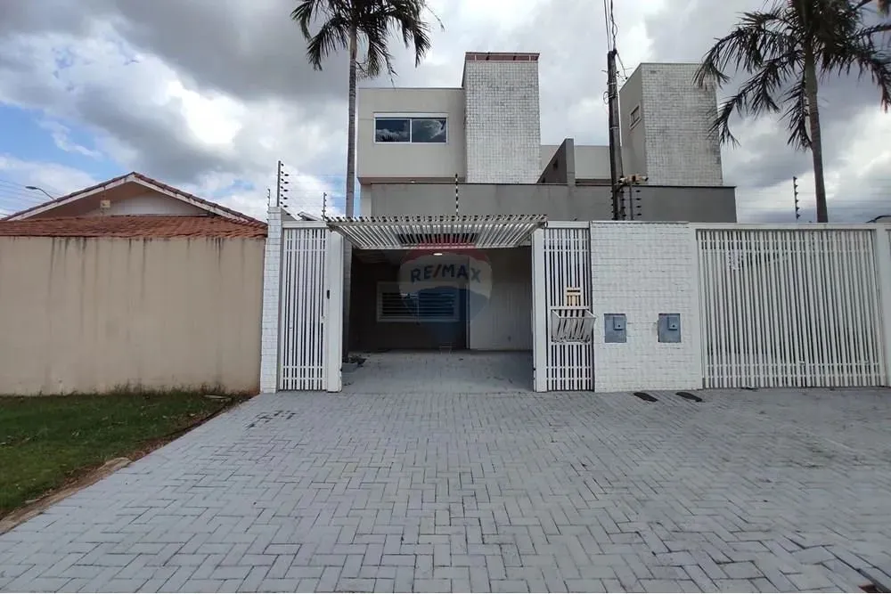 Otimo Sobrado Triplex de Luxo no Bairro Parque São Paulo, duas suítes mais três quartos, á