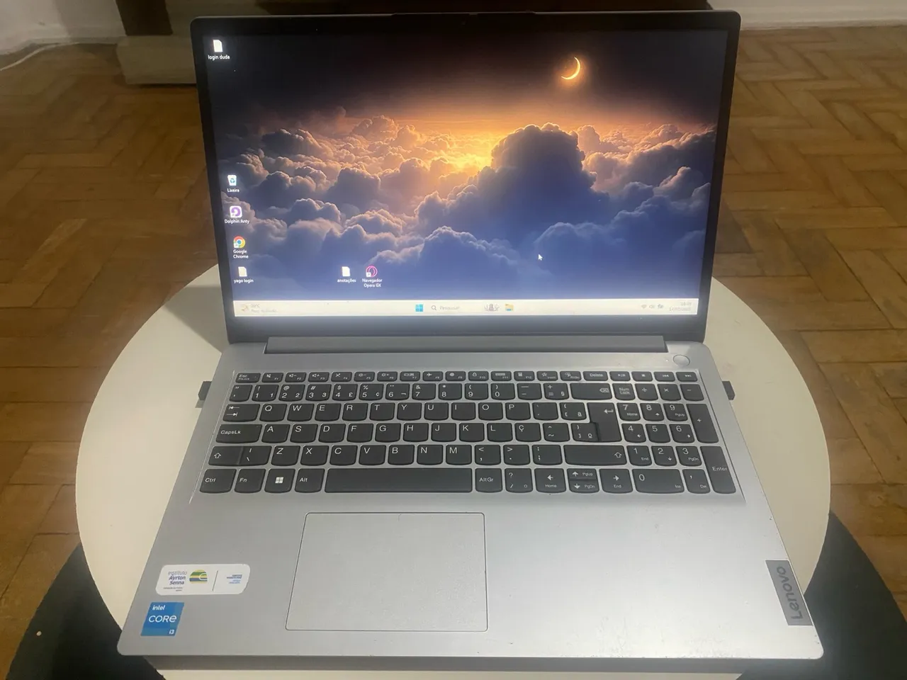 Notebook Lenovo Intel Core i3