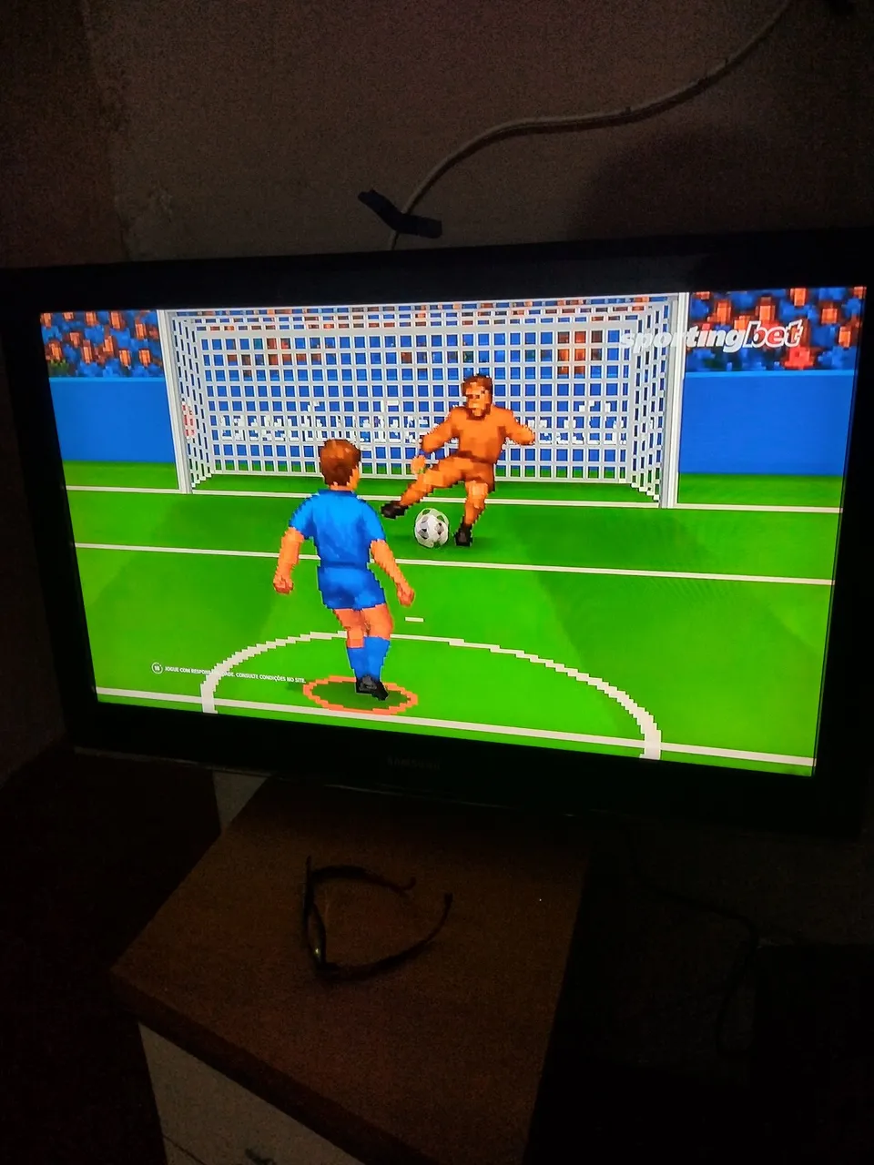 Tv LCD  digital 40 polegadas  não e smartv 