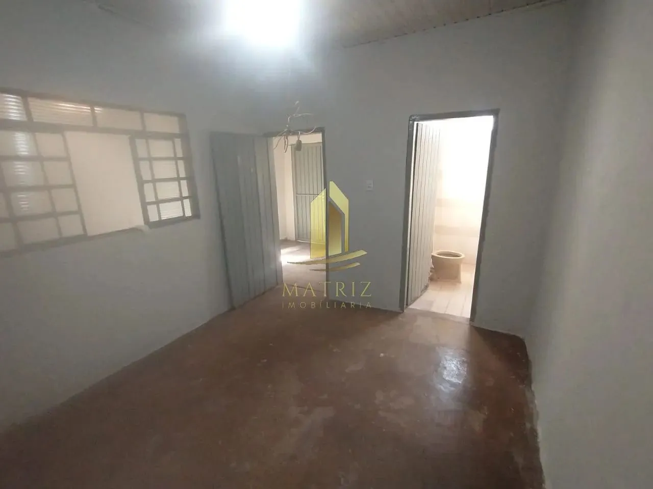 Casa à Venda - Vila Nossa Senhora da Aparecida - F