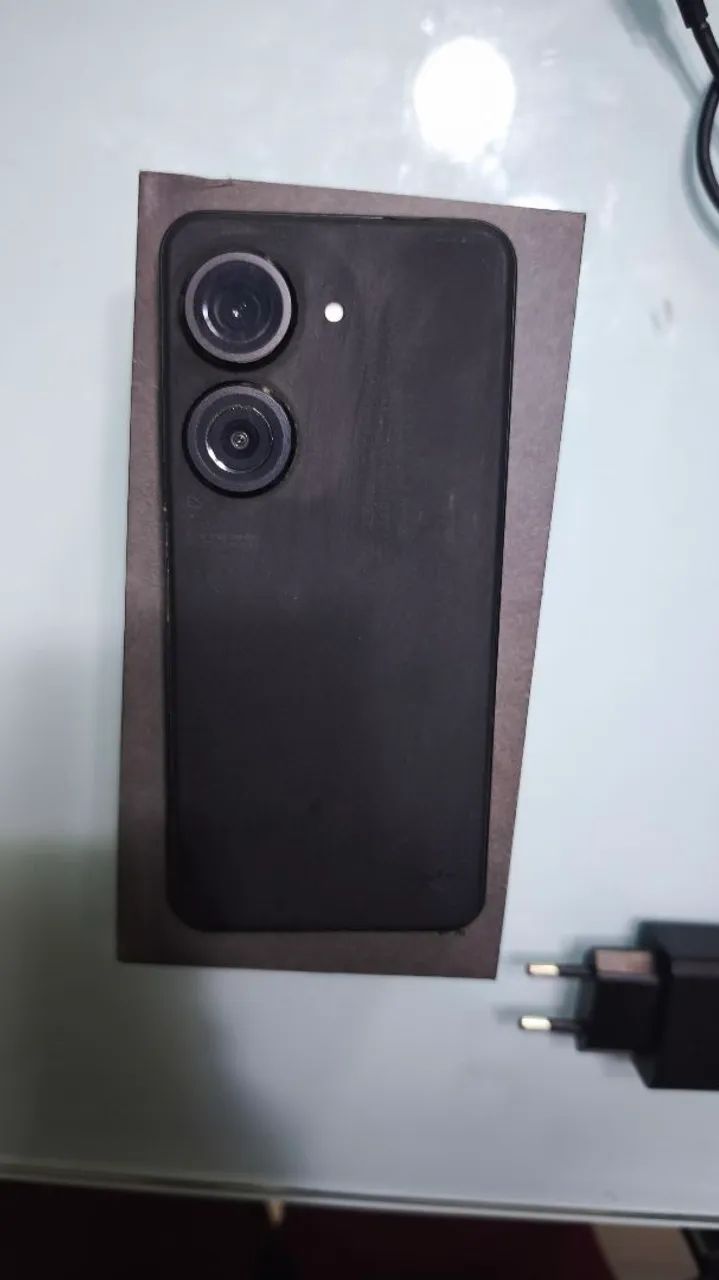 Asus ZenFone 9 Usado  - Foto 2