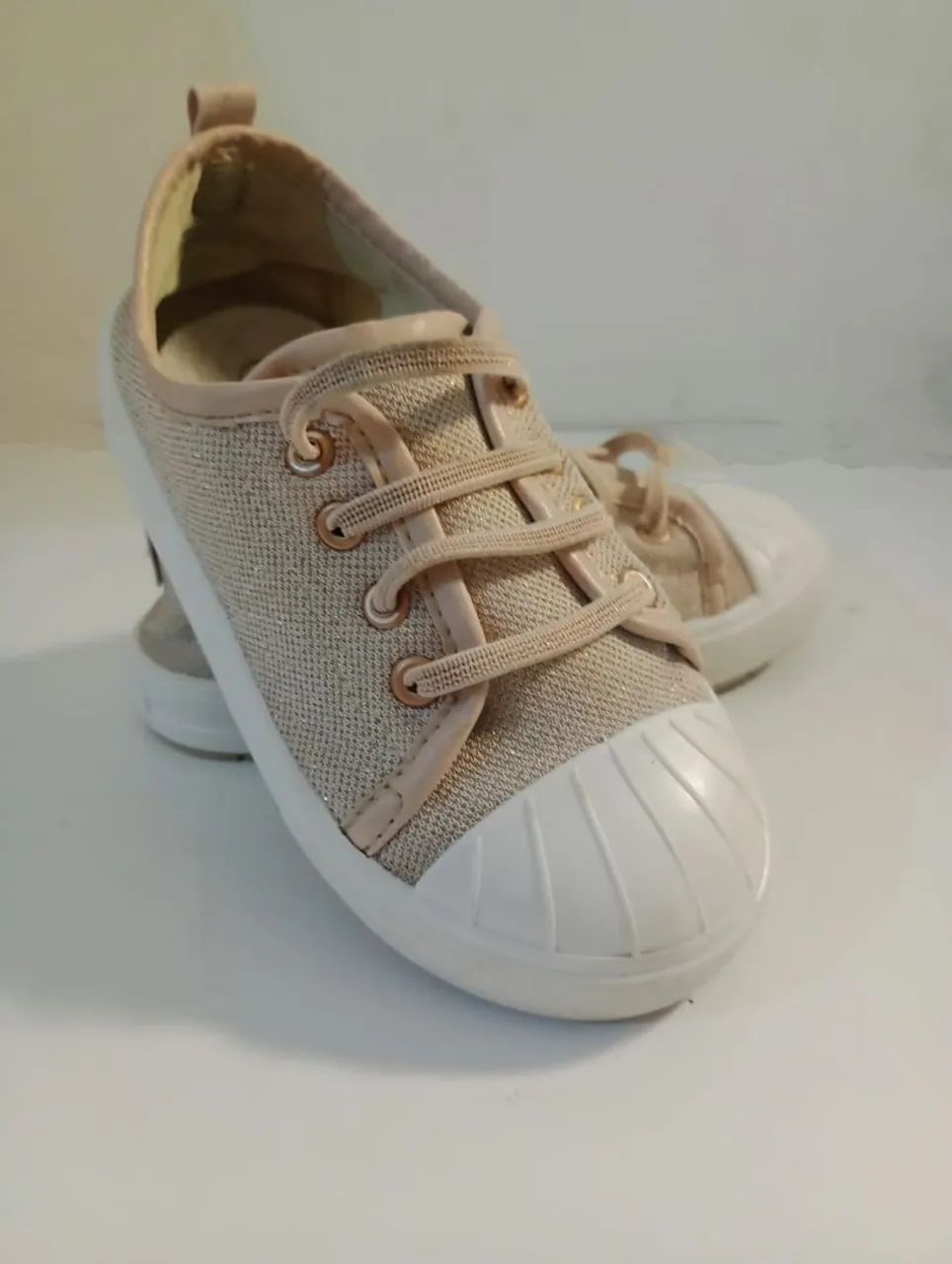 Tênis Infantil Bege Tamanho 25 - Foto 2