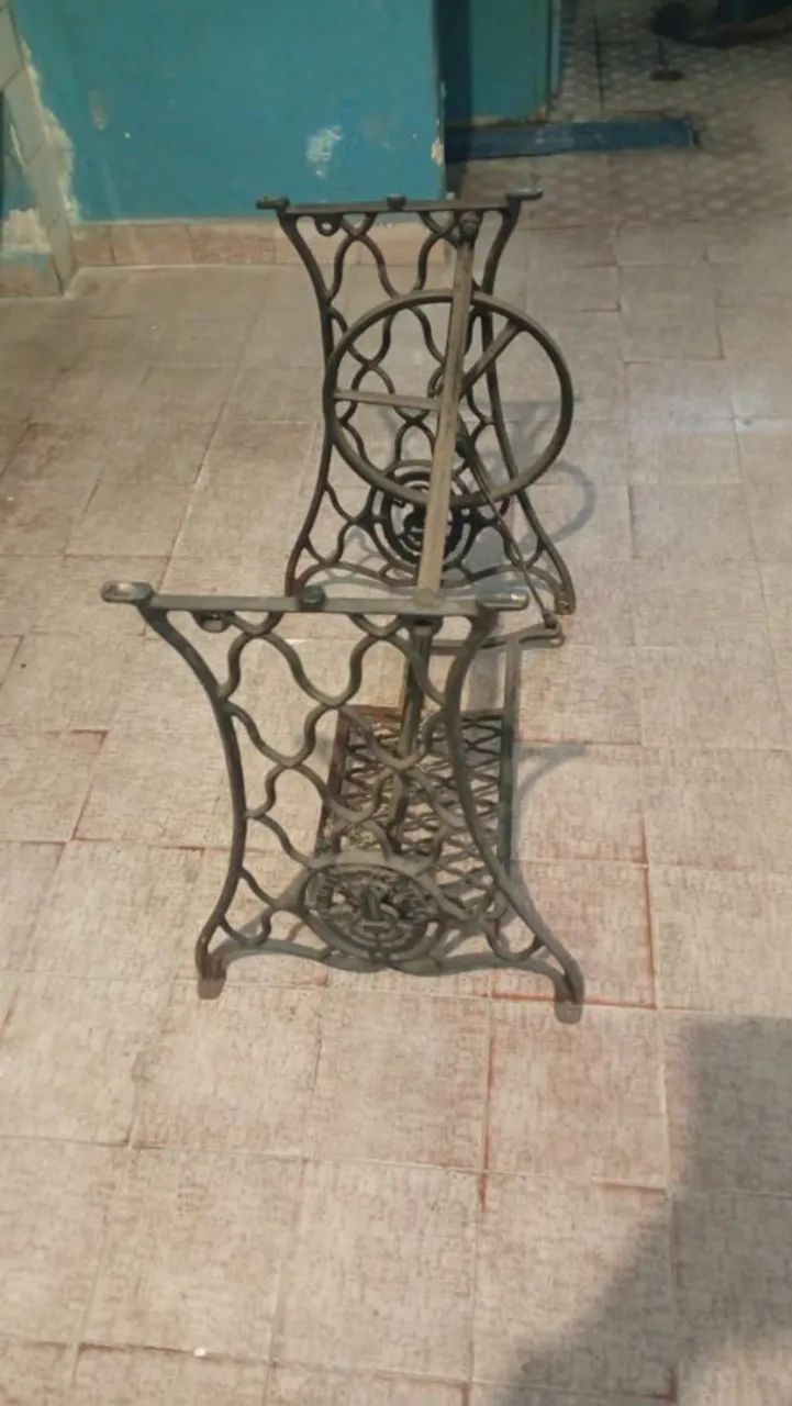 Pé de máquina com Pedra de mármore  - Foto 5