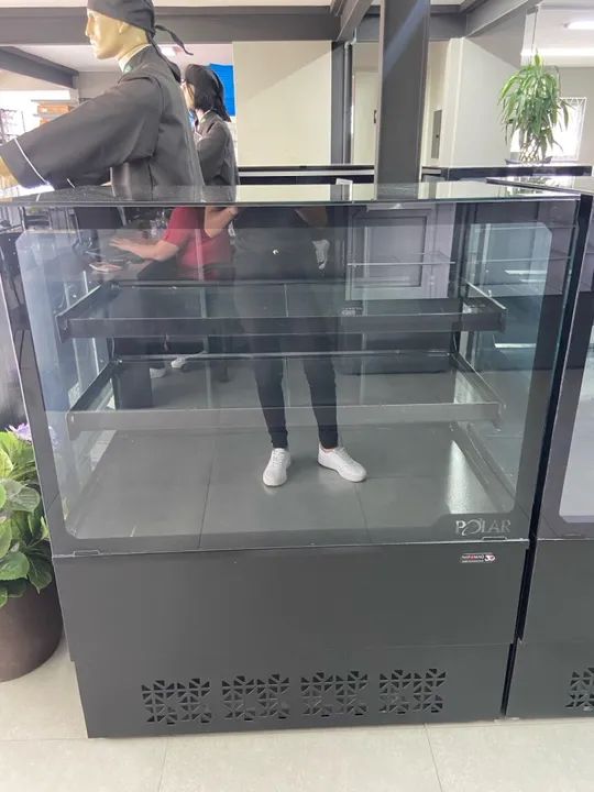 NBVN-1002 VITRINE NATURAL NEW BLACK 1,00M PT - POLAR