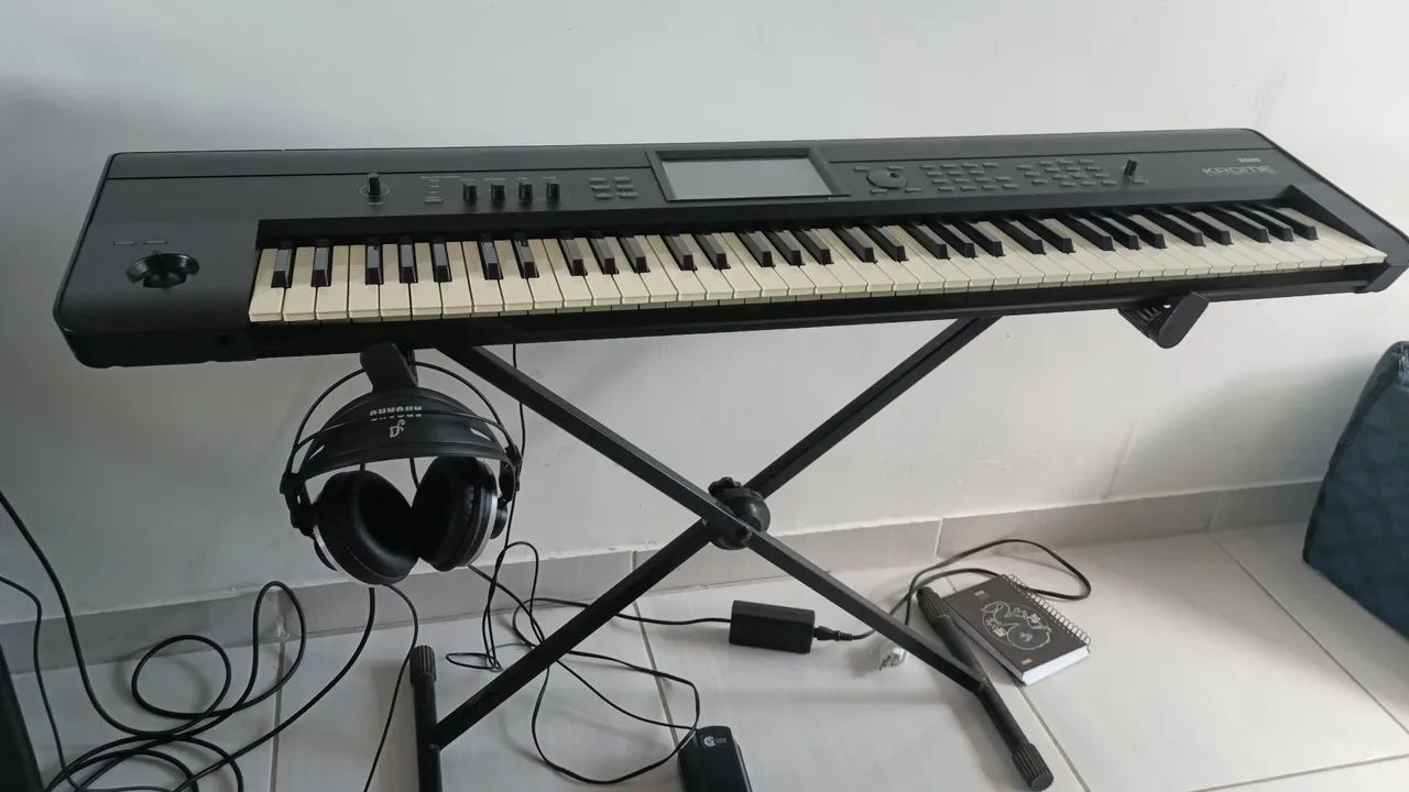 Teclado Korg Krome Music Workstation - Foto 4
