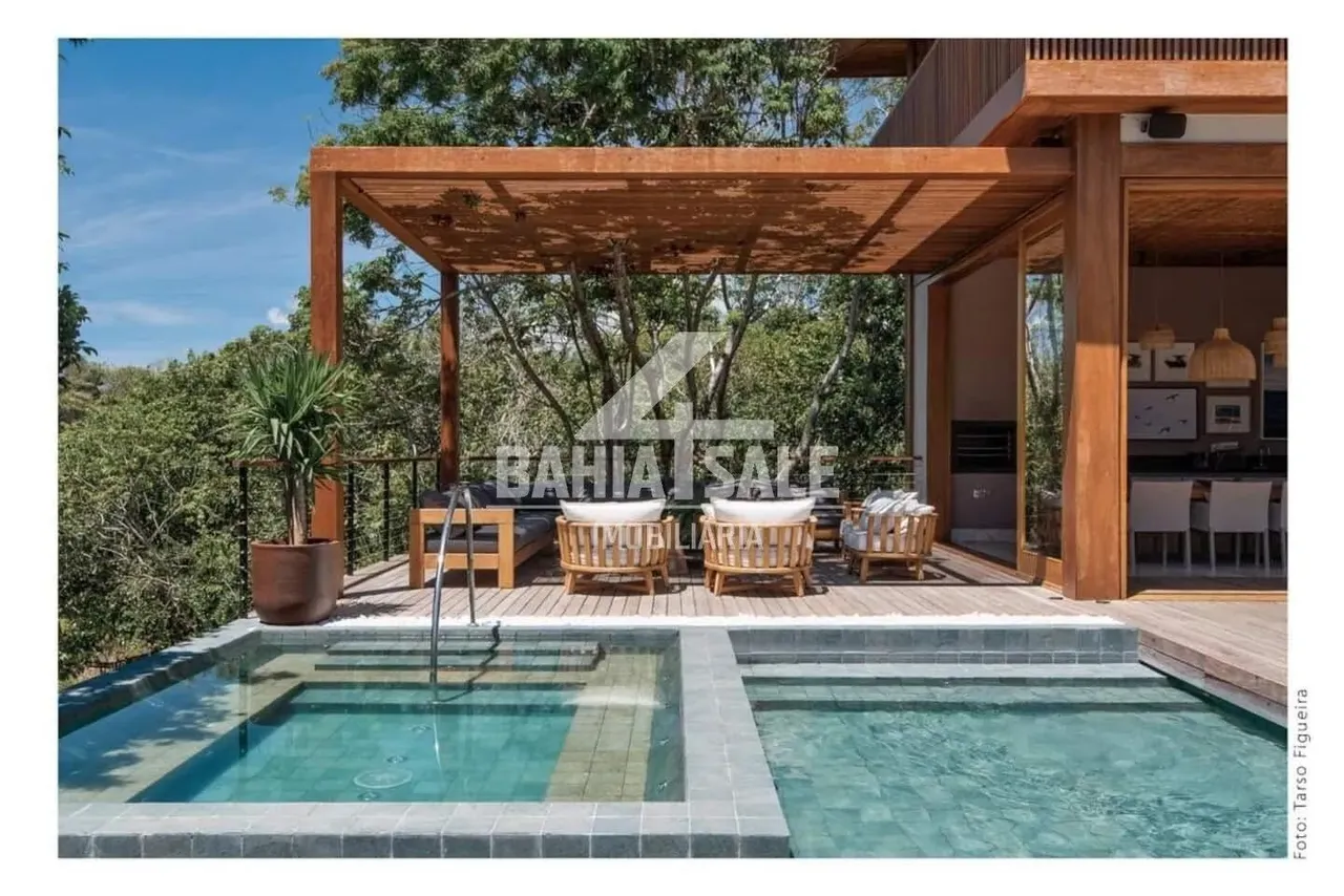 Praia do Forte: Casa de Alto Padrão no Enseada do Castelo com 5 Suítes, Piscina Privativa