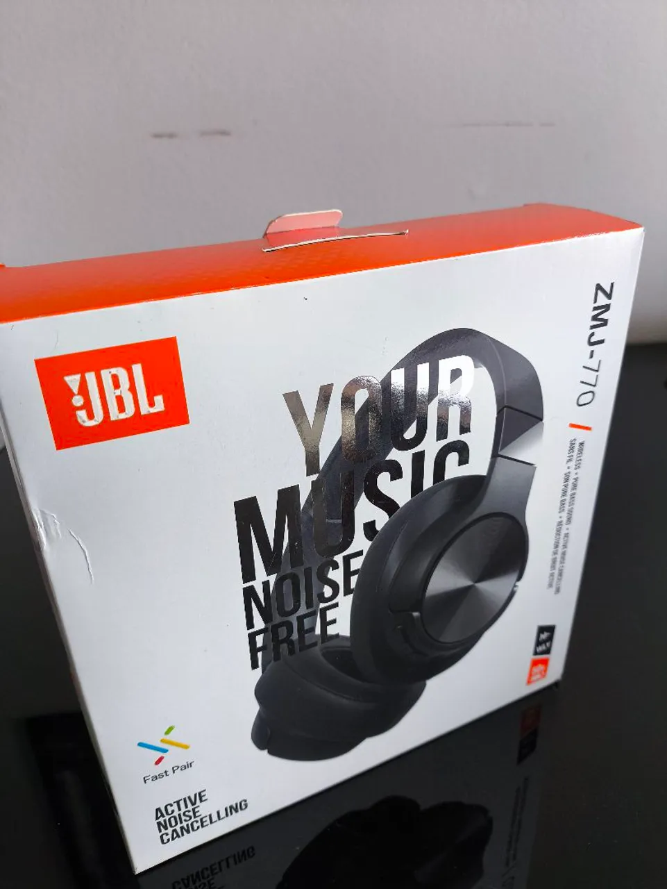 Fone de Ouvido JBL ZMJ-770 Noise Cancelling