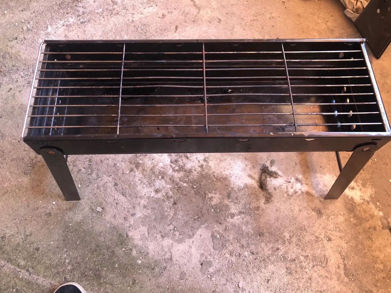 Churrasqueira Portátil Mor