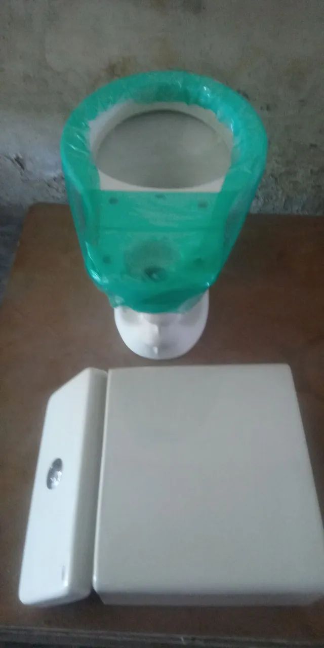 BACIA SANITÁRIA + CAIXA ACOPLADA - Foto 2