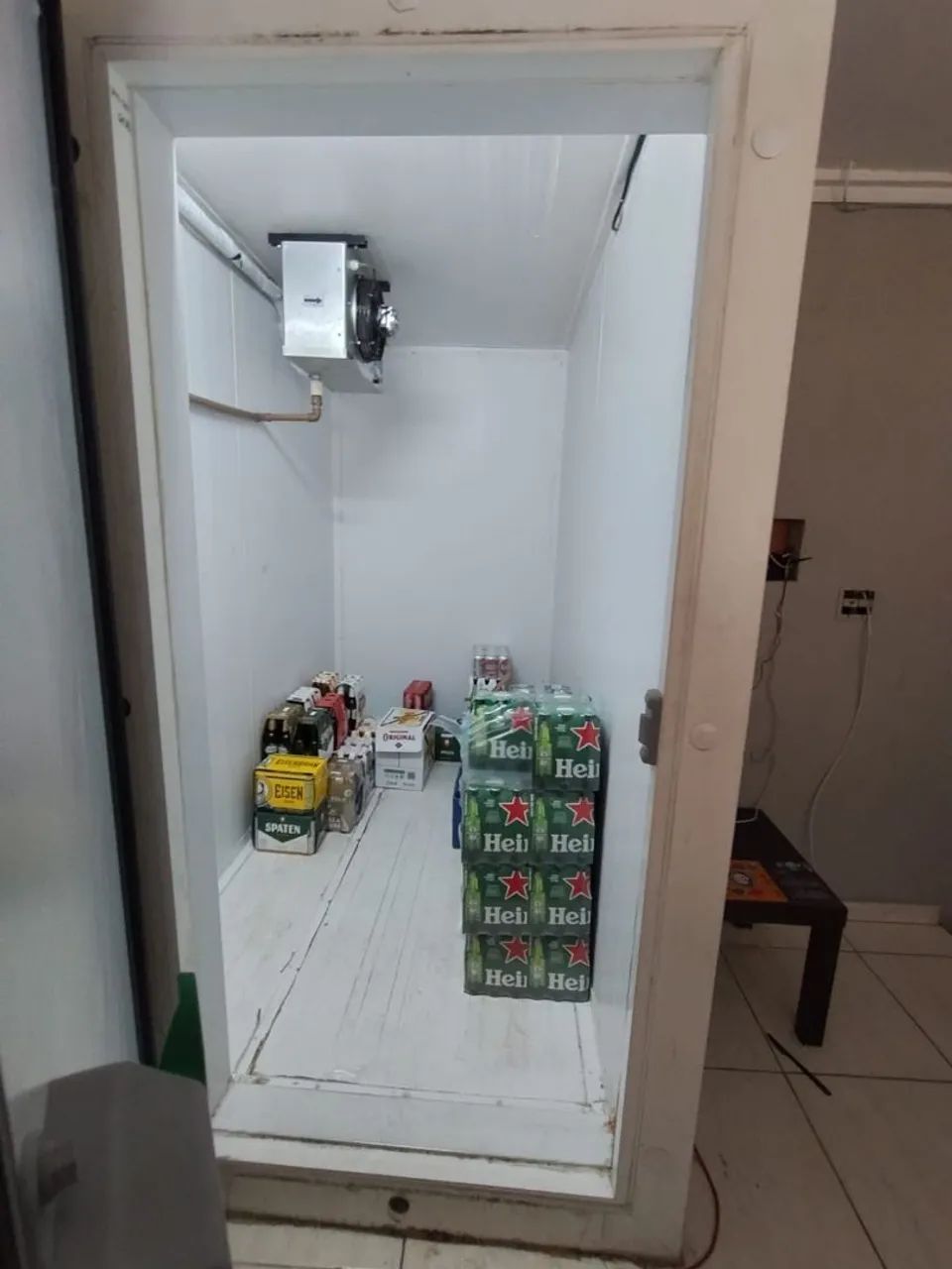 DISTRIBUIDORA COMPLETA A VENDA - PORTEIRA FECHADA - Foto 3