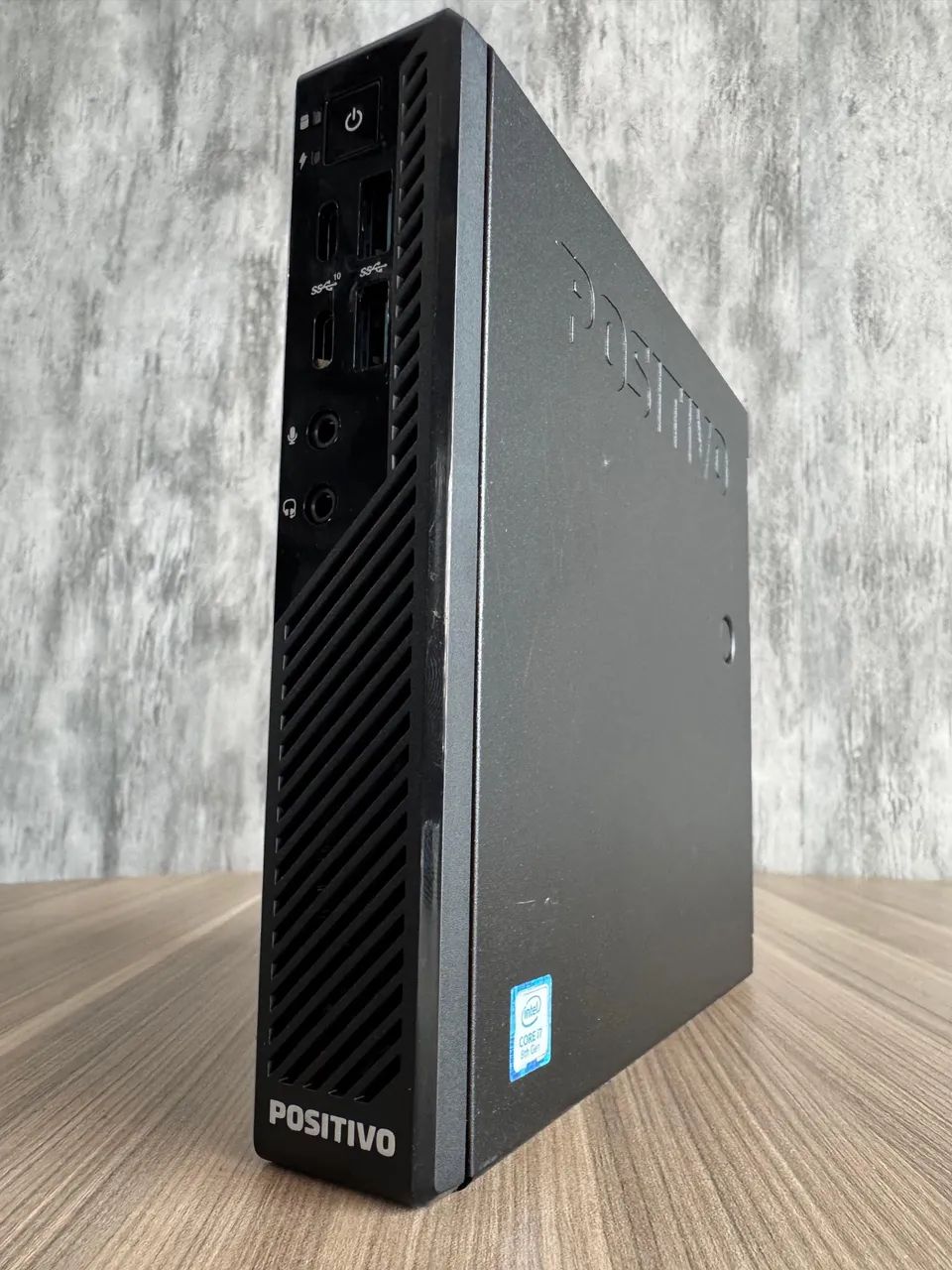 MINI PC POSITIVO - 17 8ª GERAÇÃO - 8GB - SSD 256GB - WINDOWS 11 PRO