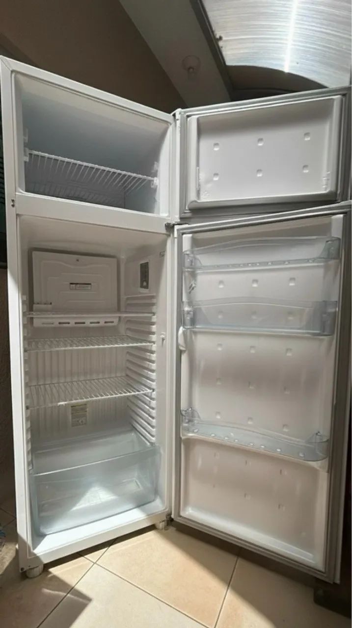 Geladeira Branca Consul - Foto 2