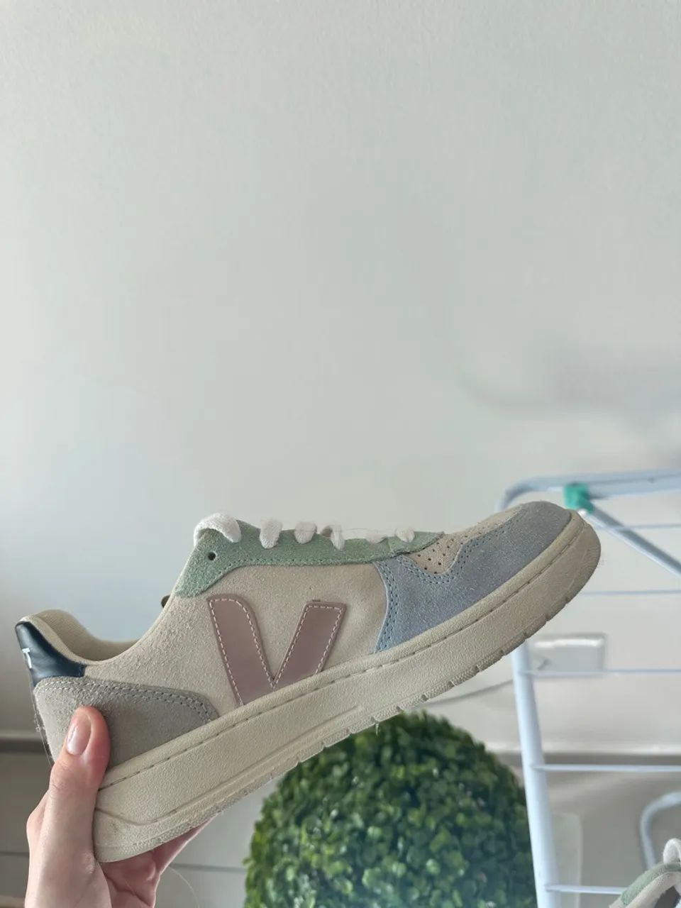 Tênis Vert V10 Suede Multico Natural Babe - Foto 4
