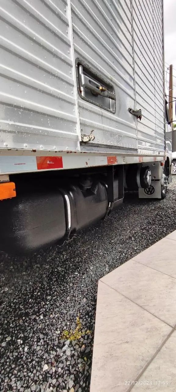 Volkswagen delivery plus 8150 Cummins  - Foto 12