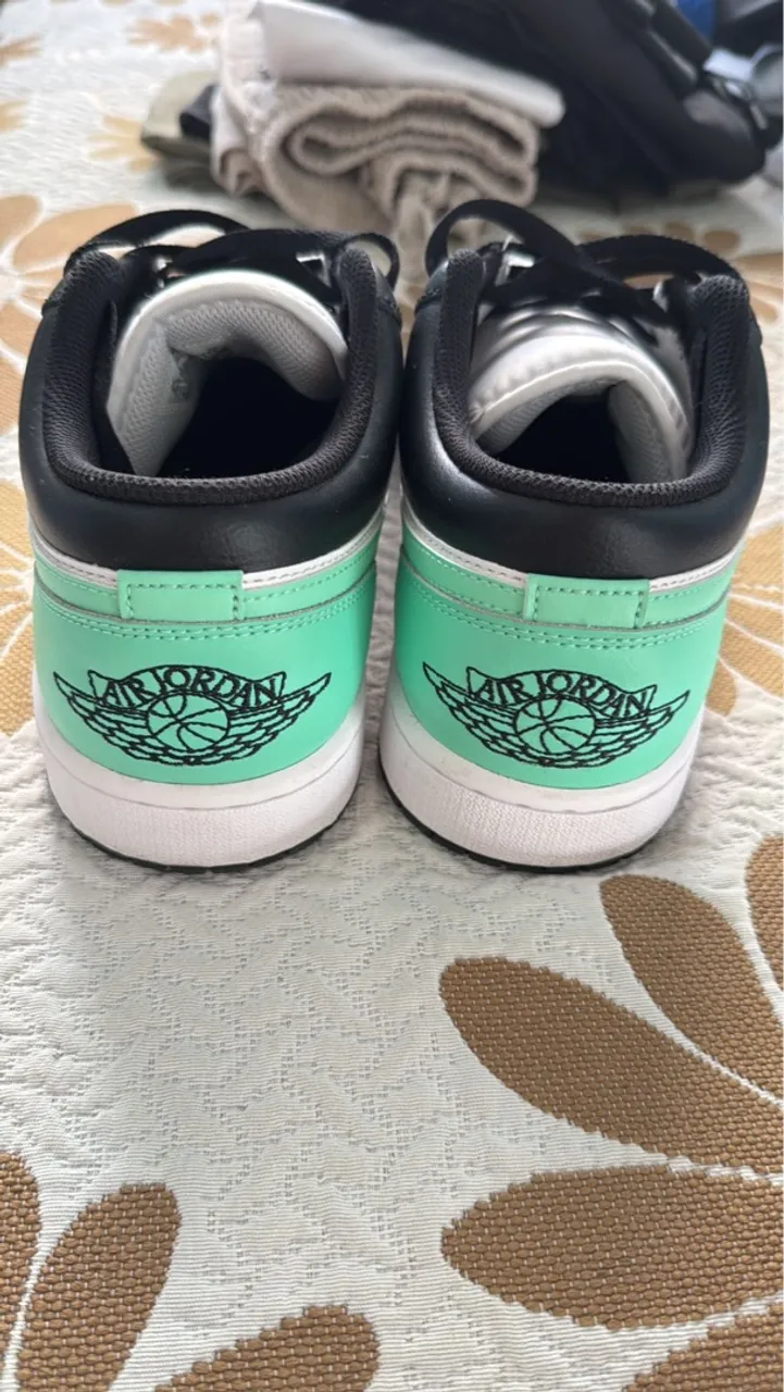 Air Jordan 1 Low