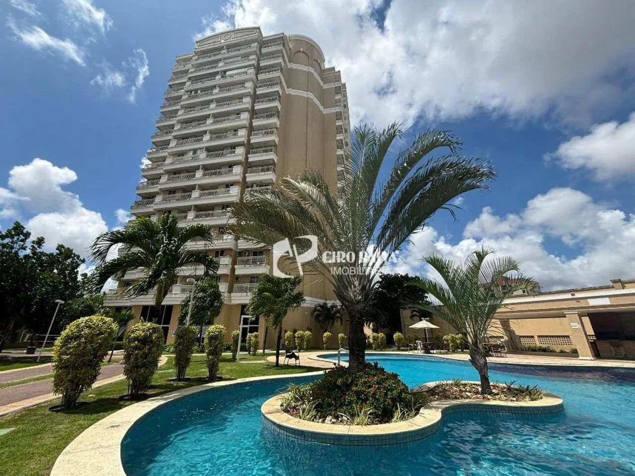 Apartamento com 2 dormitórios à venda, 70 m² por R$ 469.000 - Cambeba - Fortaleza/CE