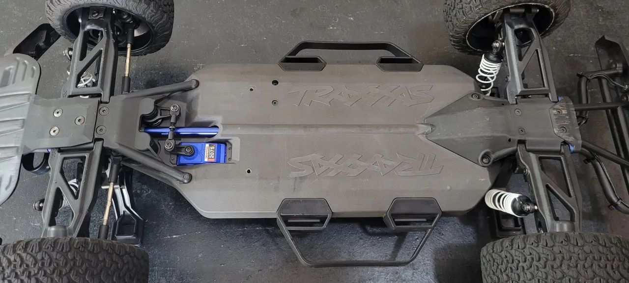 Automodelo Traxxas 1/10 Ford F-150 Raptor  - Foto 5