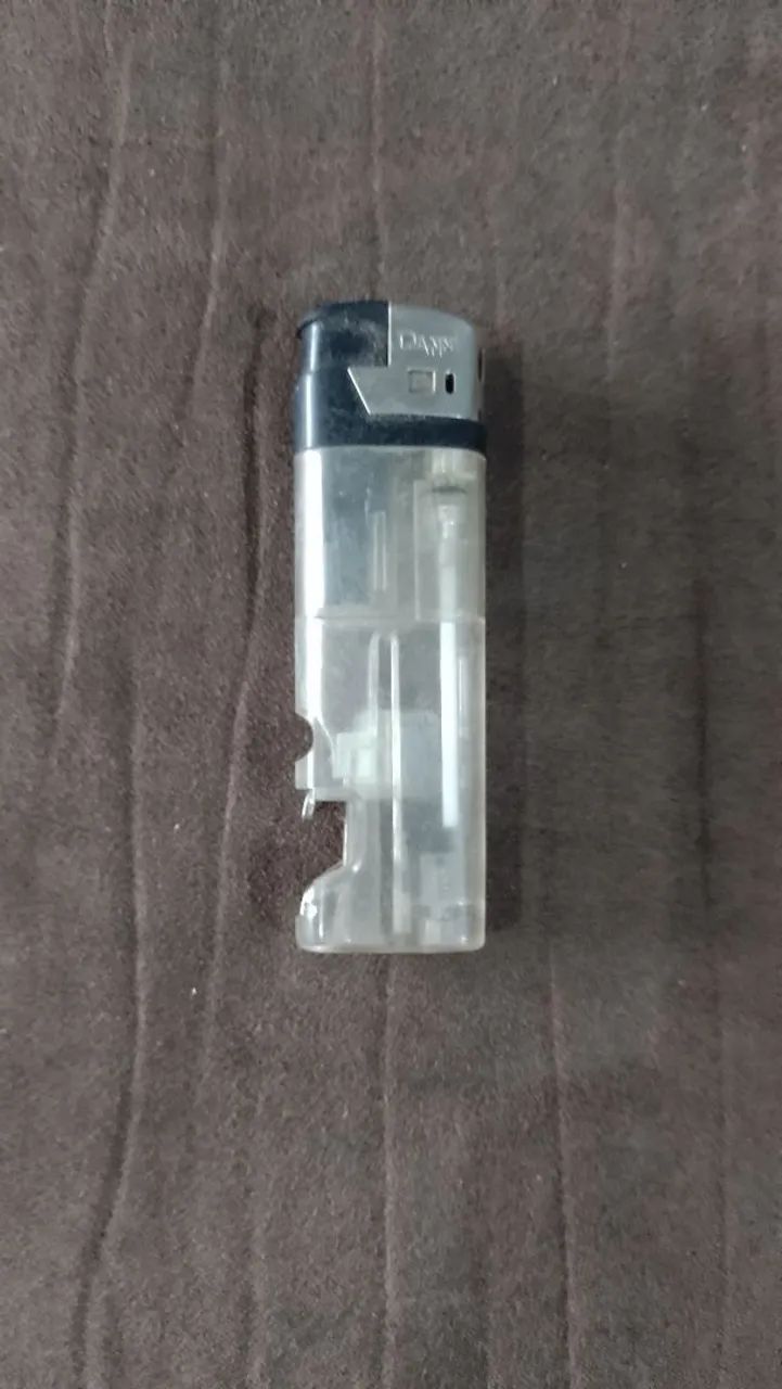 Isqueiro antigo de coleção