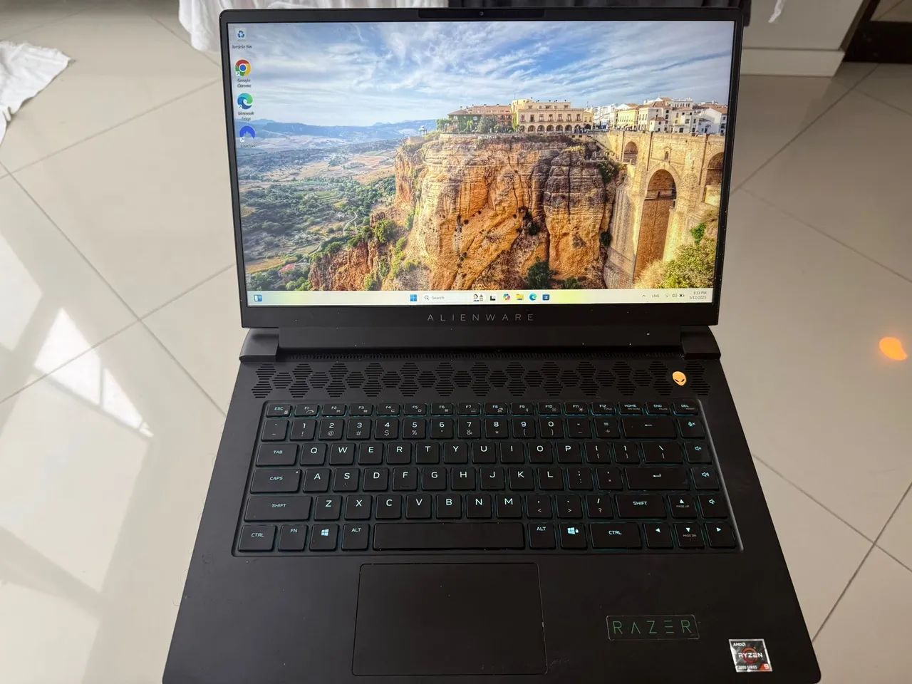 Alienware m15 R5 15.6'' FHD 360Hz Gamer - Foto 4