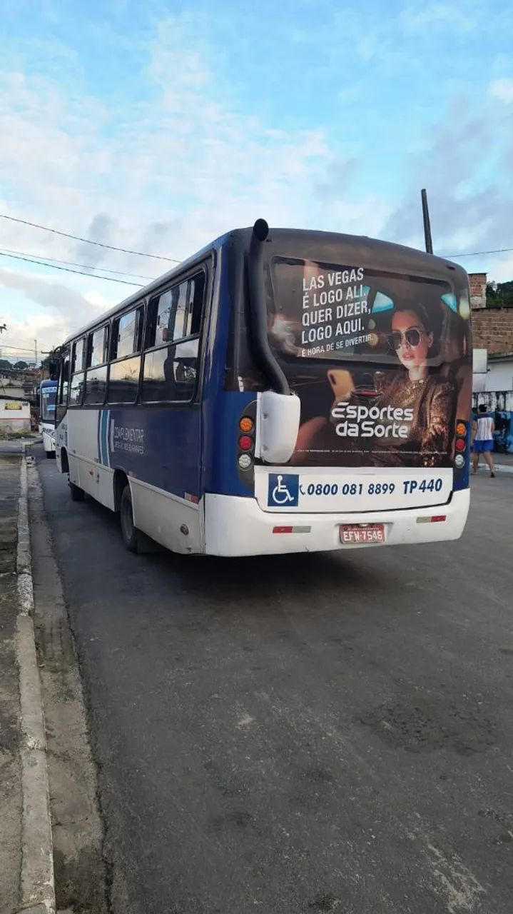 Micro ônibus ibrava motor mwm serie 12,  ano 2010 - Foto 2