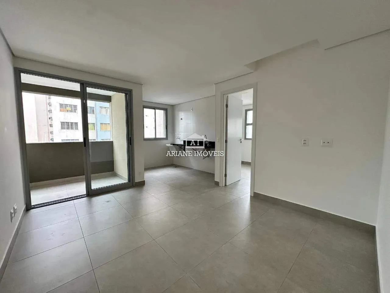 Apartamento 1 quarto, 1 vaga no Barro Preto em BH