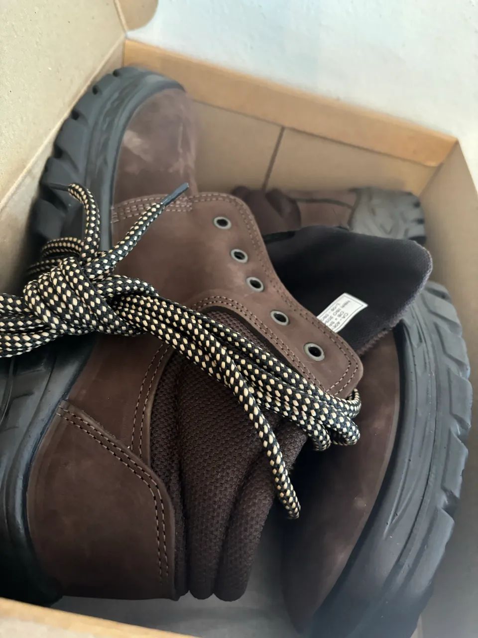 COTURNO ECOSAFETY É DE 198,00 reais POR APENAS 119,00 reais cada par - Foto 5