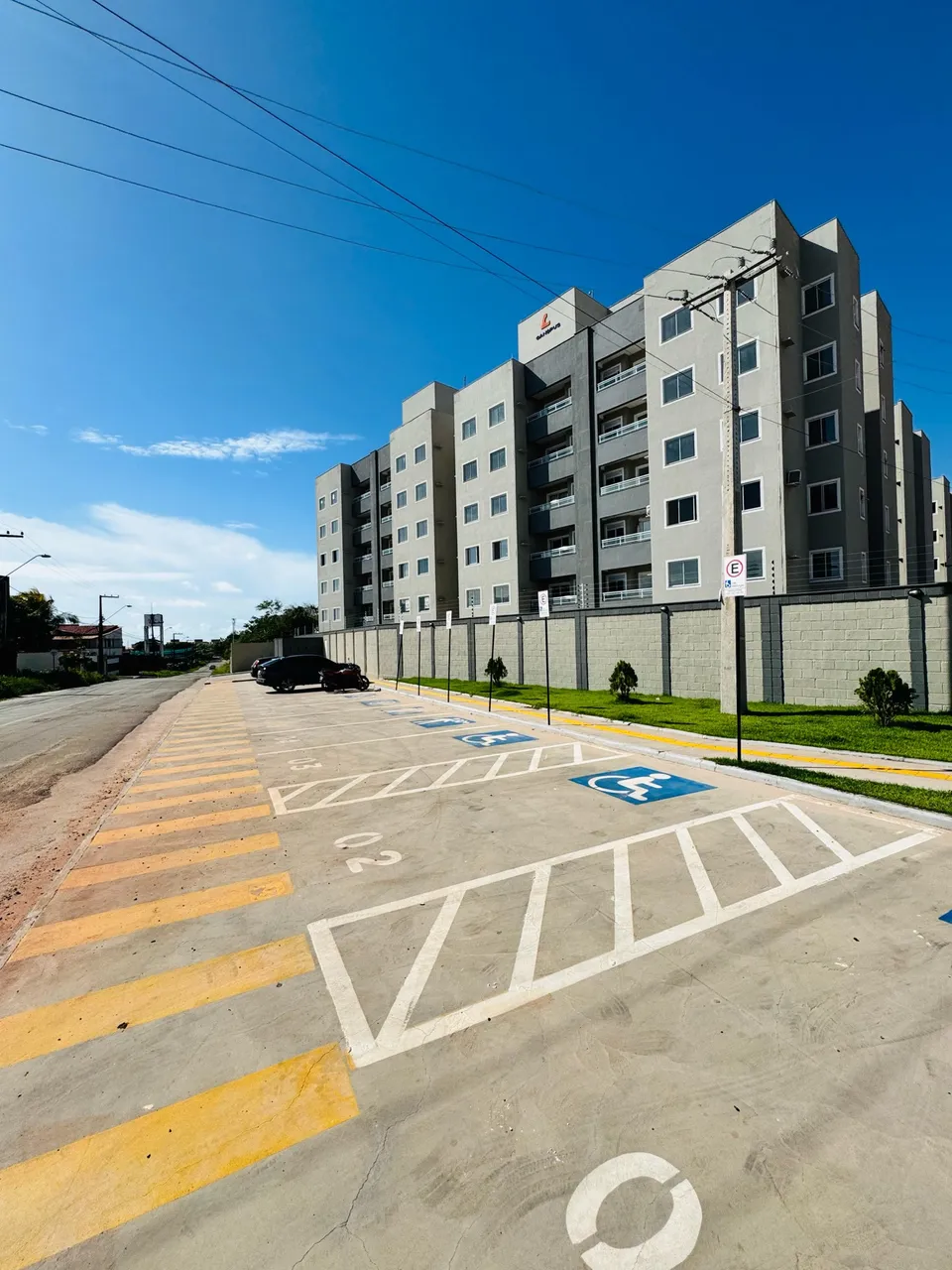 PASSO APARTAMENTO NO PRIME CALHAU COM 3 QUARTOS
