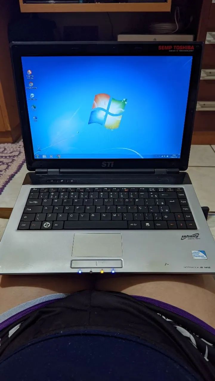 Notebook SEMP TOSHIBA STI