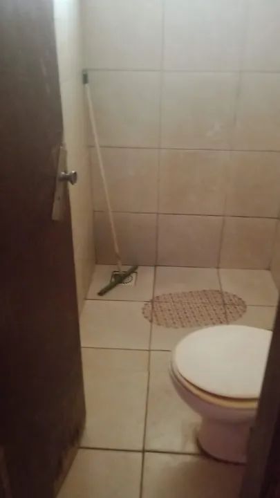 Vendo casa na cidade de Três Marias, Bairro Jardim das Nações, MG - Foto 5