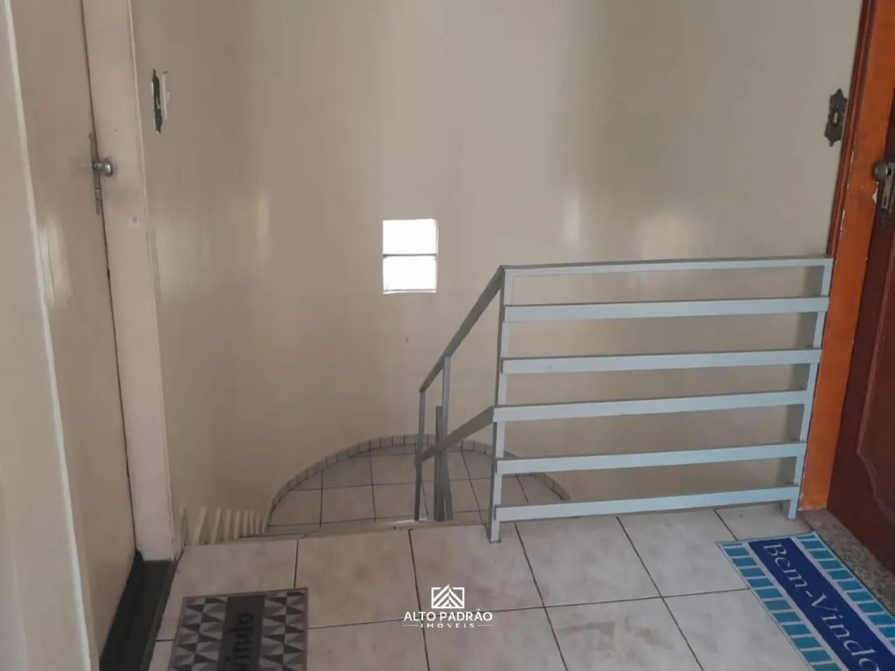 1081 - Apartamento com 3 quartos, banheiro, 1 vaga de garagem, à venda 67m² por R$ 230.000 - Foto 2