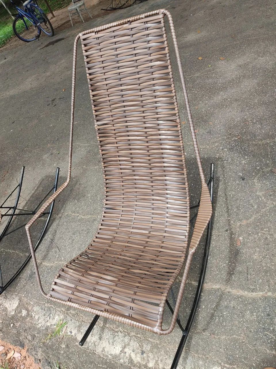 Cadeira de balanço novinha  - Foto 4