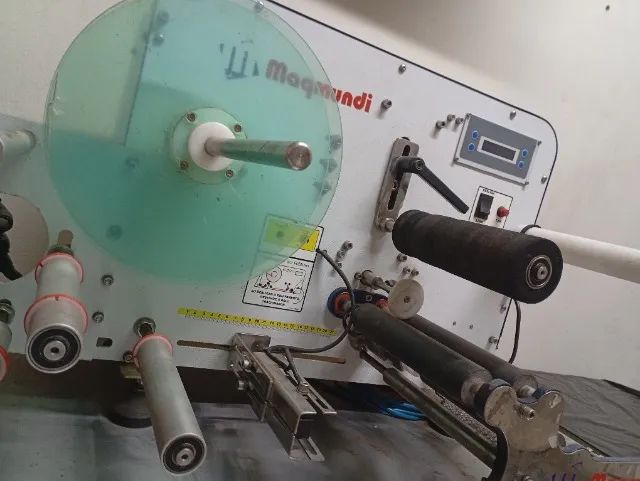 Rotuladora Maqmundi ES1200 com datador 220v - Foto 2