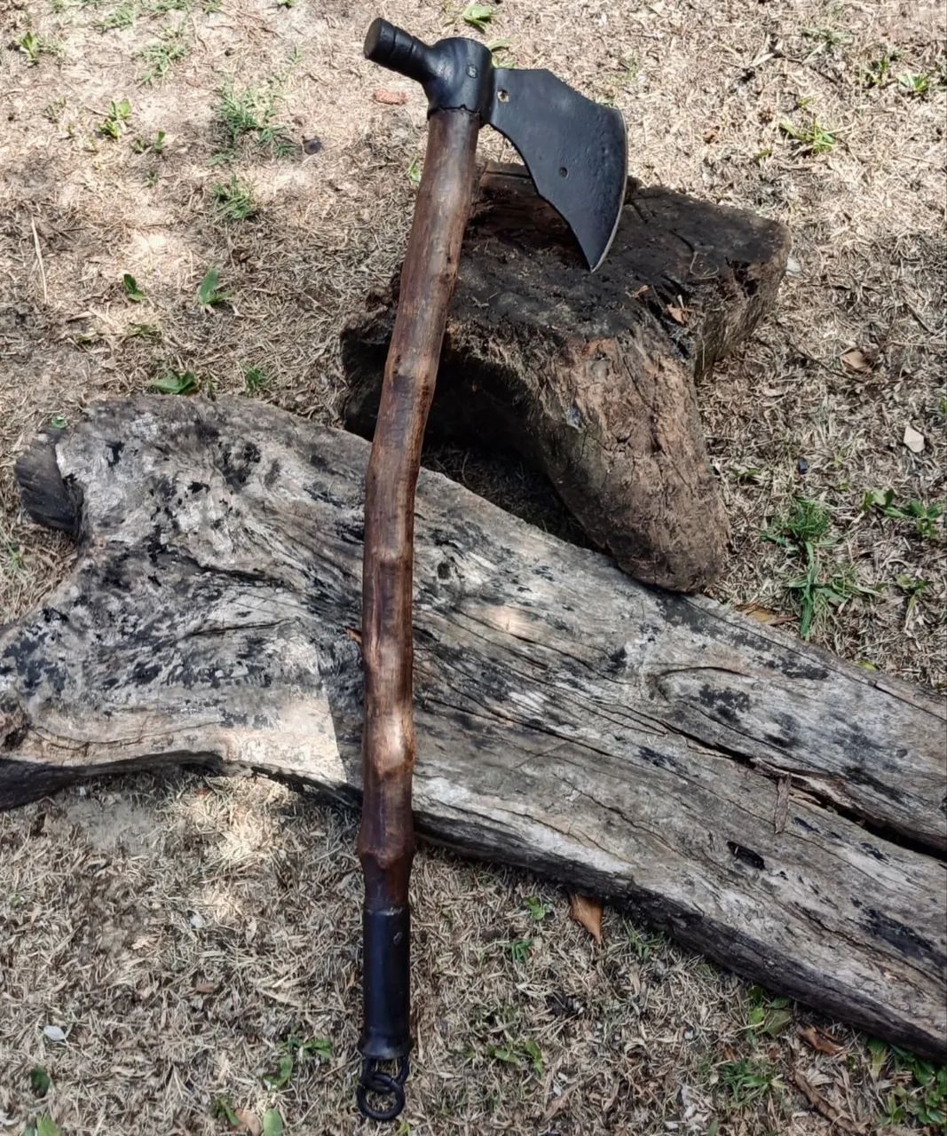 Machado Martelo Campeiro Tradicional em Aço Carbono com Cabo em Madeira - Foto 3